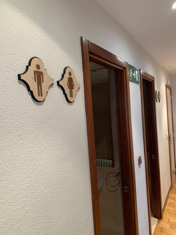 Alojamientos Estela Pamplona Luaran gambar